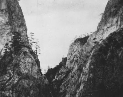 Neretva & Sutjeska in Horror and Magic of Individual Remembrances - research notes and late-night thoughts